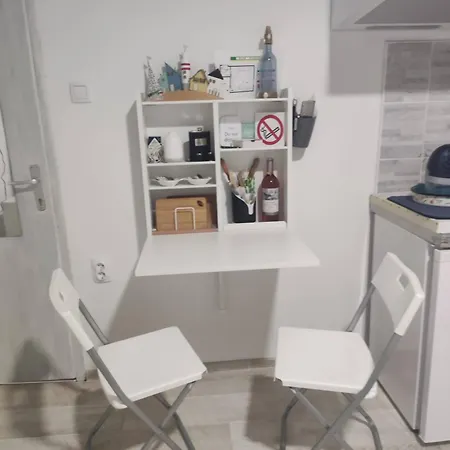 Barka Apartment *